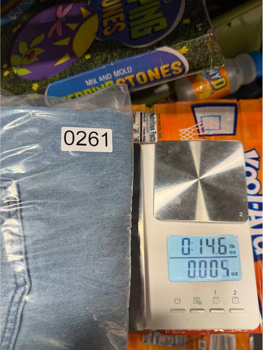 Calvin Klein Slim Light Wash Denim Shorts W36 XL32